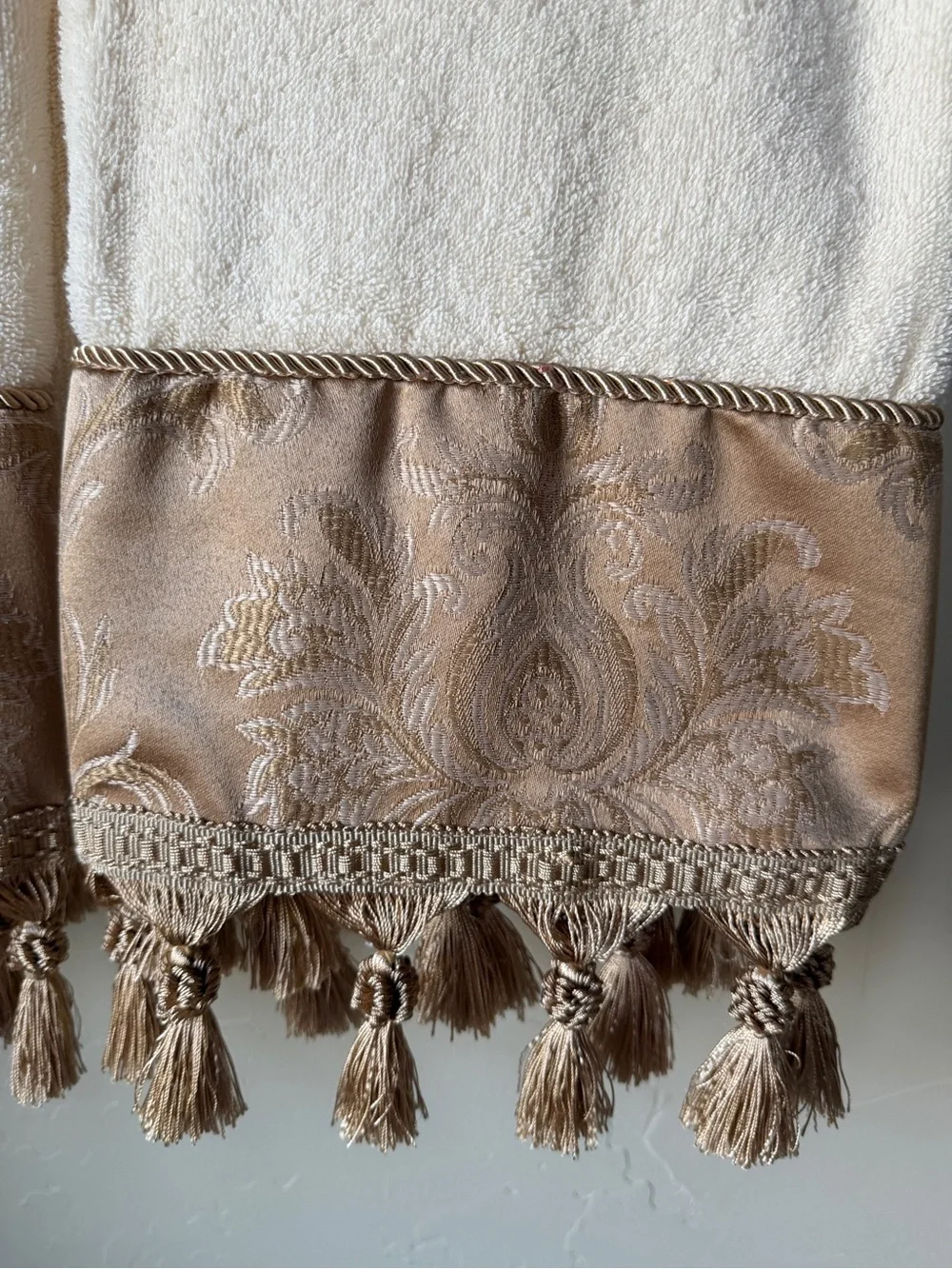 Vintage Croscill Belmont Gold 6-Pc Towel Set Damask Tassel Champagne